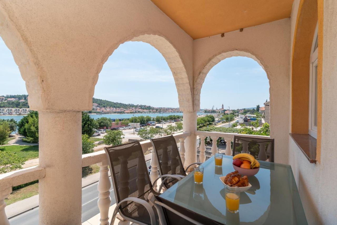 Apartman Jurica Apartment Trogir Exterior photo